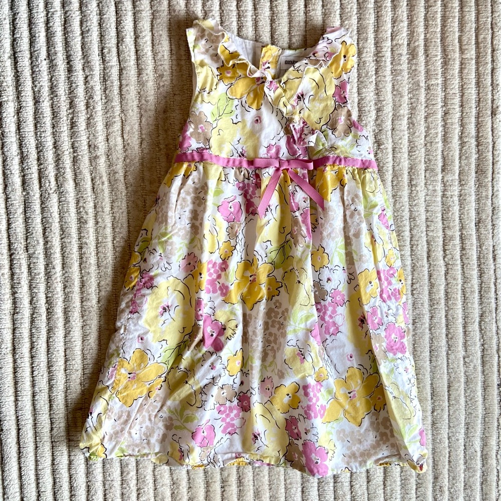 Oshkosh B’gosh cotton floral dress, Girls size 5T, EUC